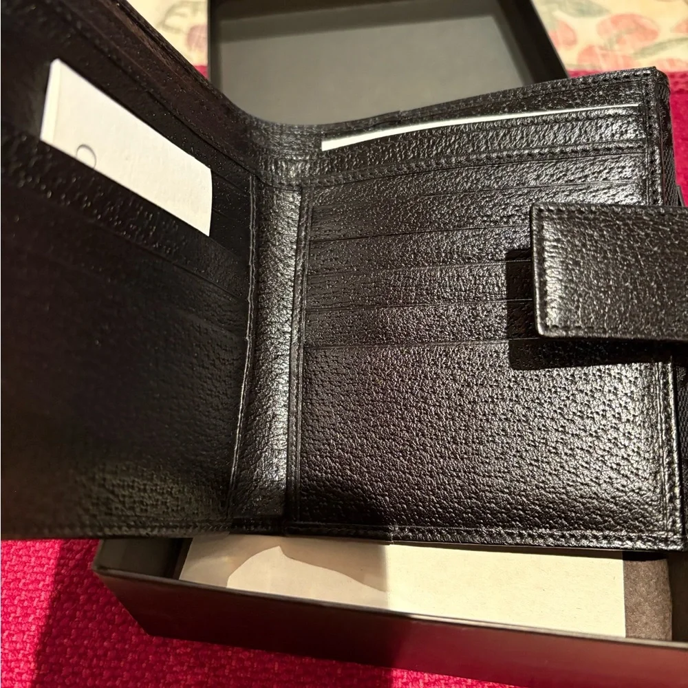Gucci Black Abbey Wallet (NEW) with Box - Picture 13 of 13